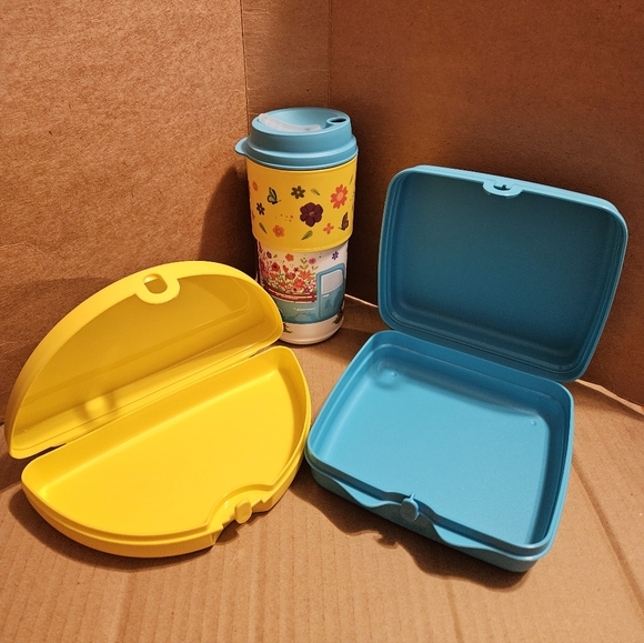 Tupperware Spring Lunch Set - Picture 2 of 2